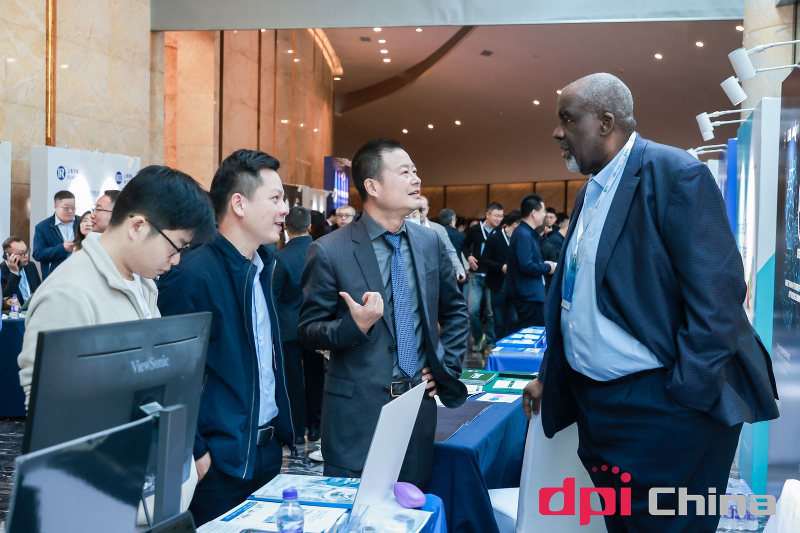 客人(rén)5 專業.jpg